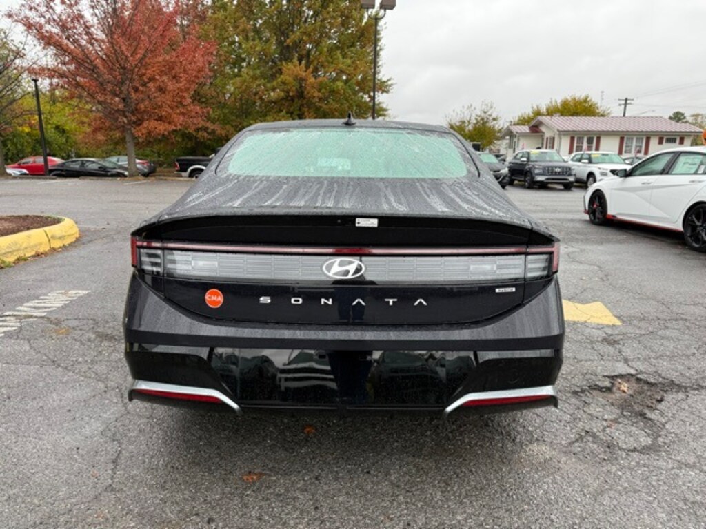 Certified 2025 Hyundai Sonata Hybrid SEL Sedan