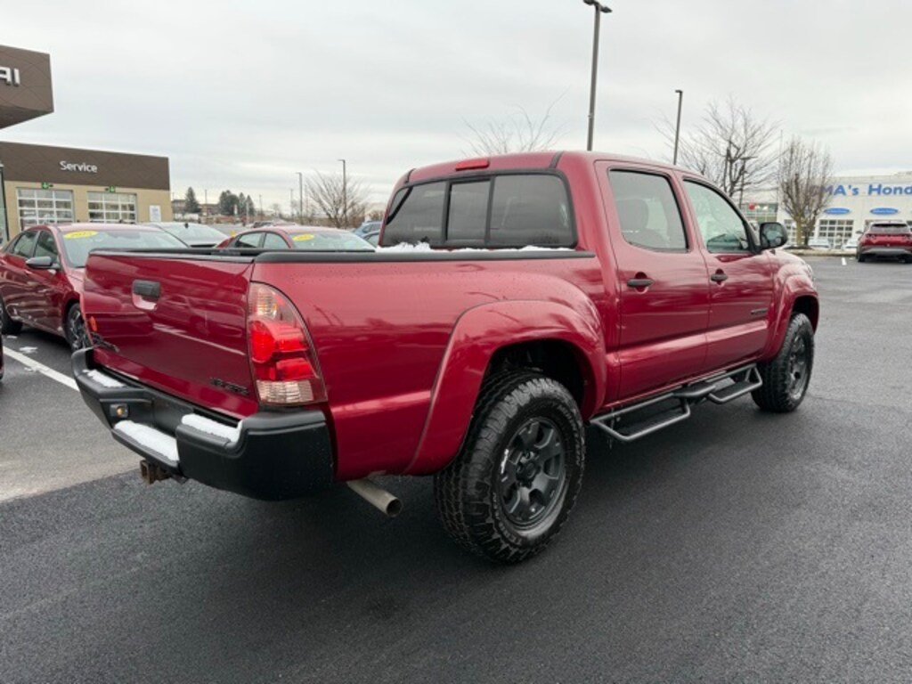 Used 2006 Toyota Tacoma Base Truck