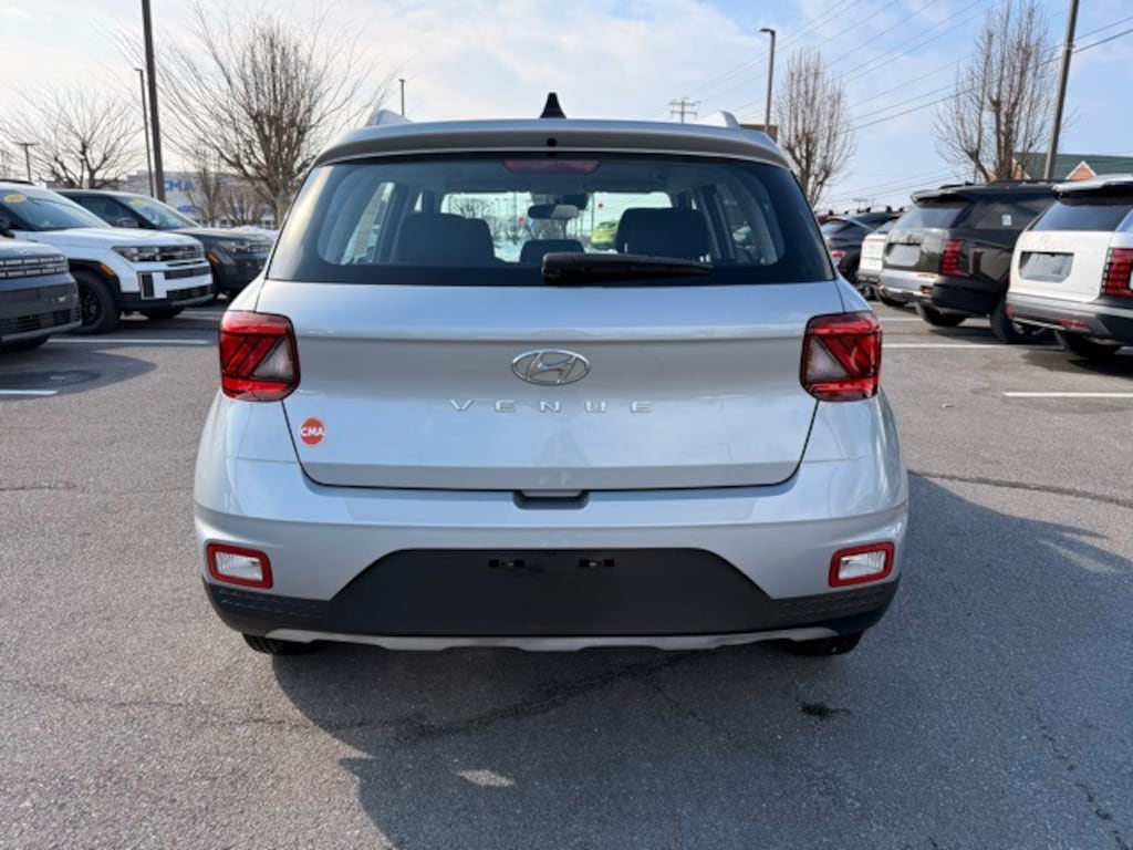 Used 2020 Hyundai Venue SEL SUV
