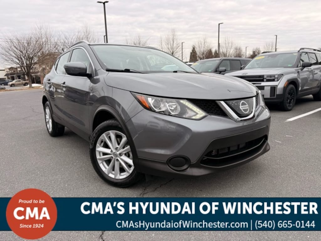Used 2018 Nissan Rogue Sport SV SUV