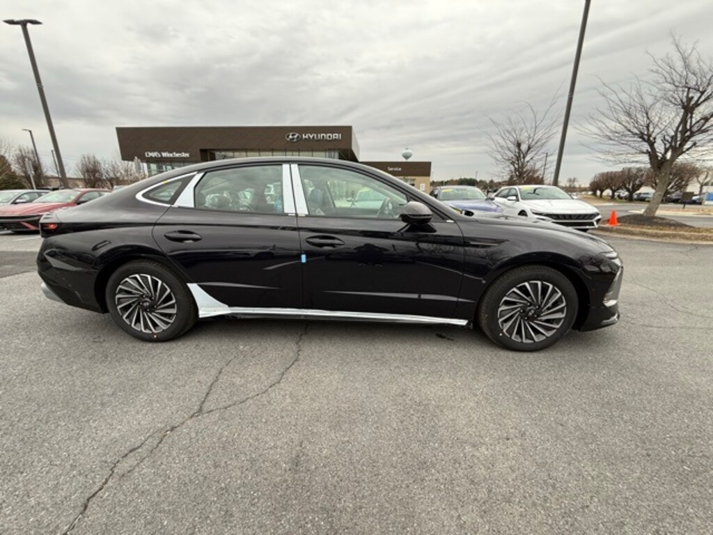 New 2026 Hyundai Sonata Hybrid Limited Sedan