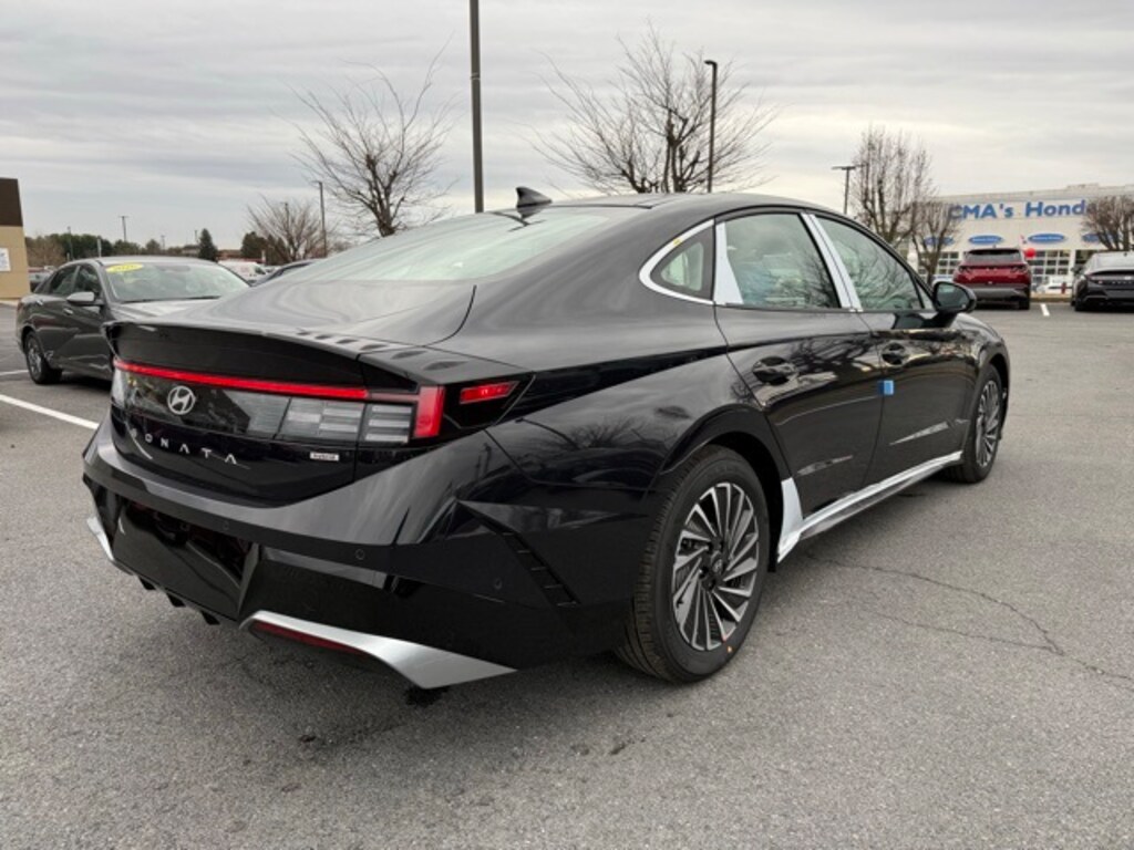 New 2026 Hyundai Sonata Hybrid Limited Sedan