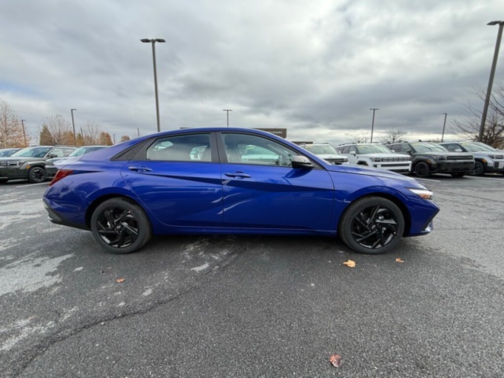 New 2026 Hyundai Elantra SEL Sport Sedan