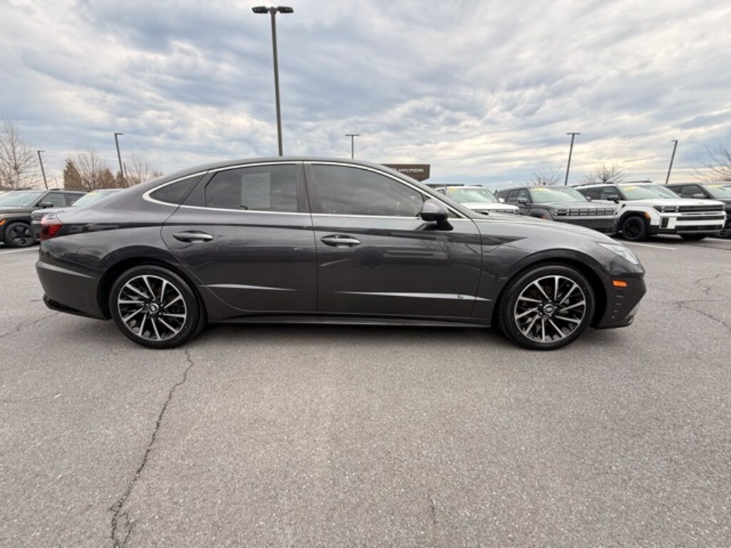 Used 2021 Hyundai Sonata Limited Sedan