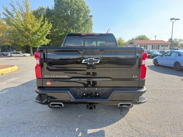 2024 Chevrolet Silverado 1500 LT Trail Boss photo 4