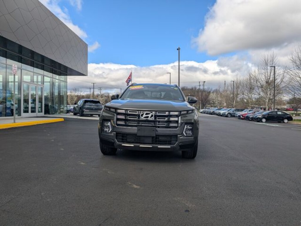 Certified 2025 Hyundai Santa Cruz Limited Truck