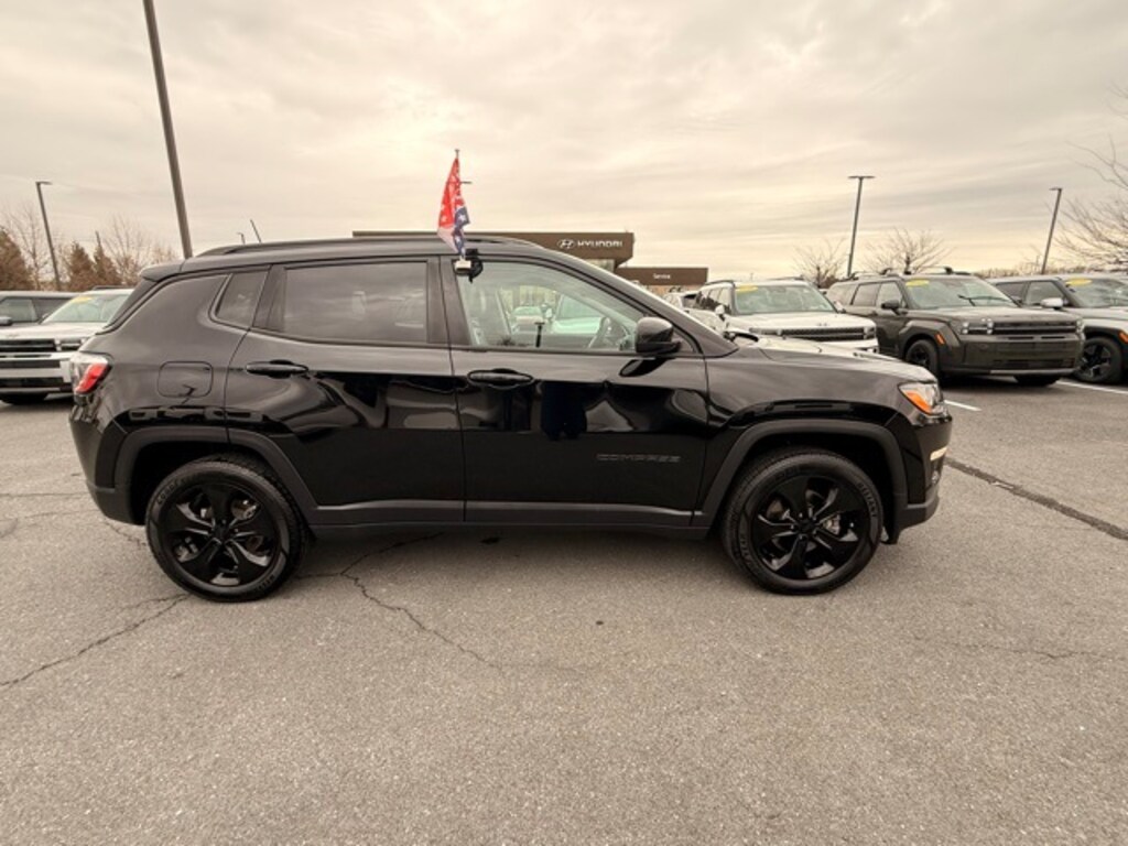Used 2019 Jeep Compass Altitude SUV