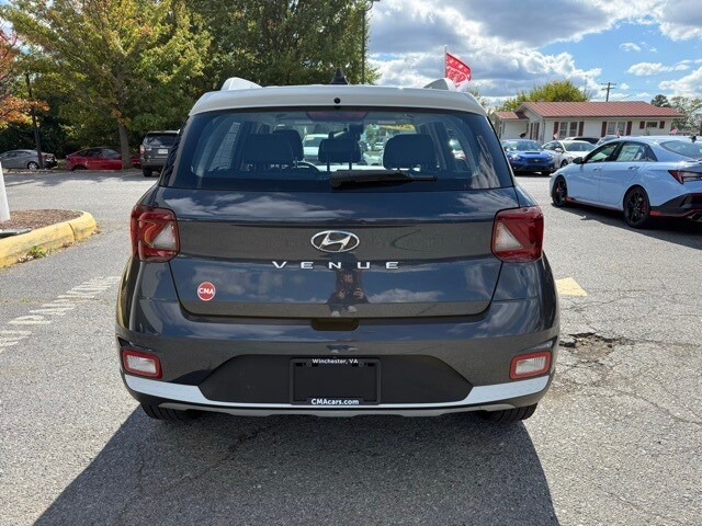 2020 Hyundai Venue SE photo 4
