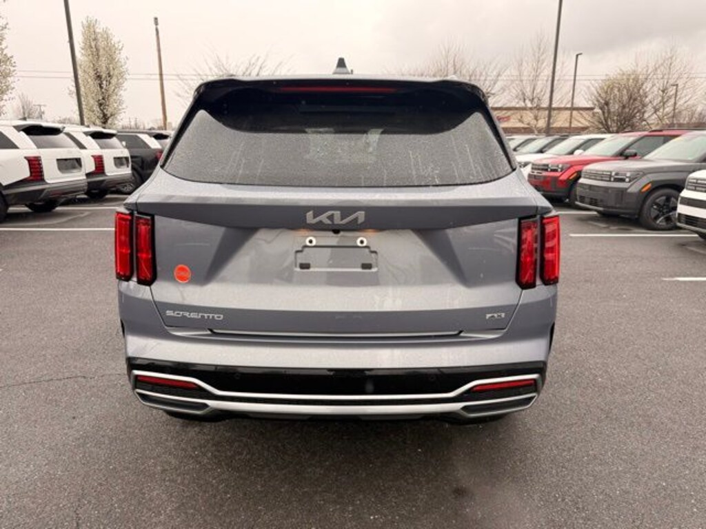 Used 2023 Kia Sorento SX SUV