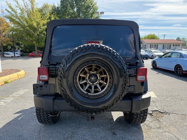 2013 Jeep Wrangler Unlimited Sport photo 2