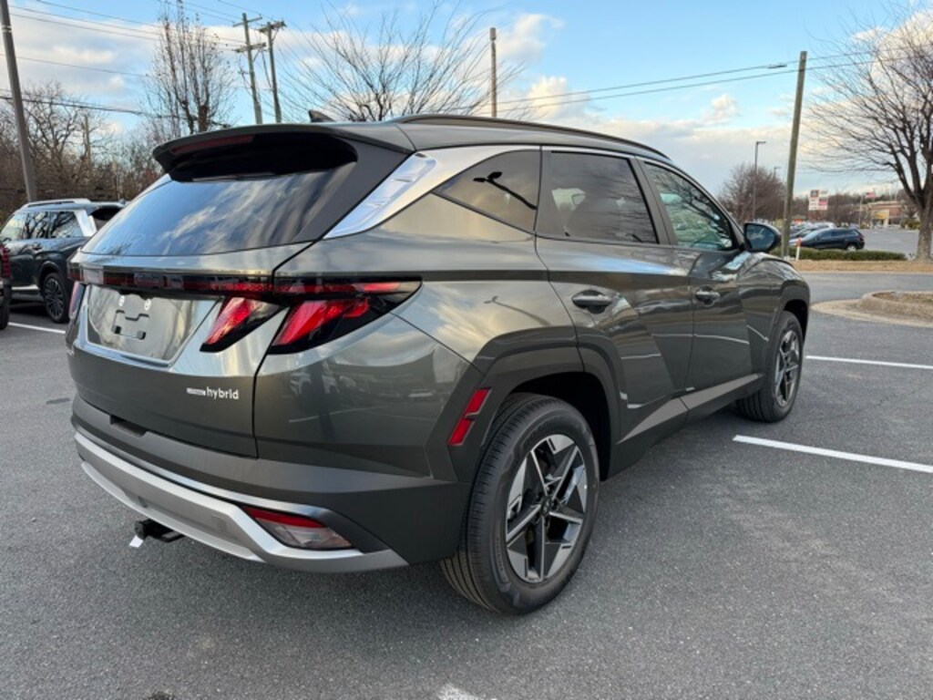 New 2026 Hyundai Tucson Hybrid SEL SUV