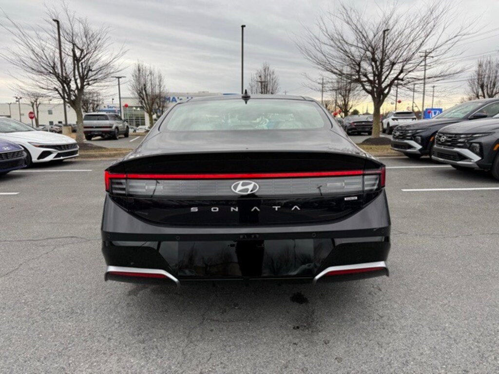 New 2026 Hyundai Sonata Hybrid Limited Sedan