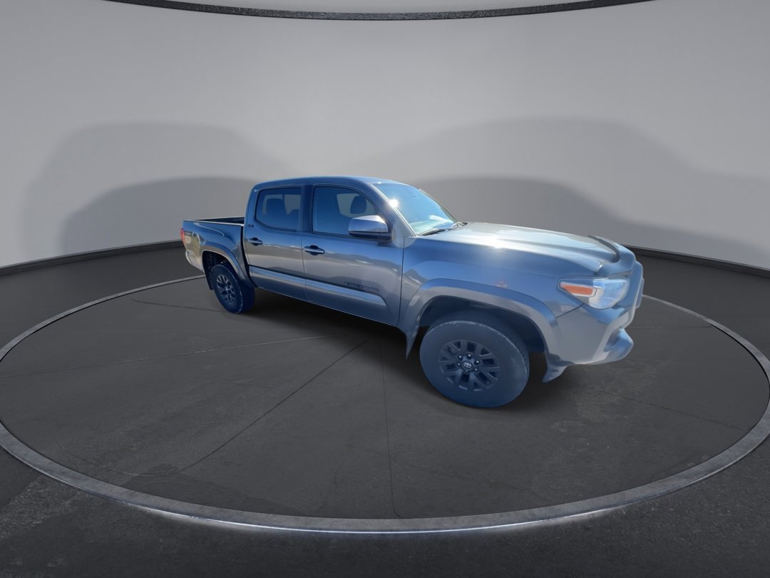 2022 Toyota Tacoma SR5 4x4 V6 photo 2