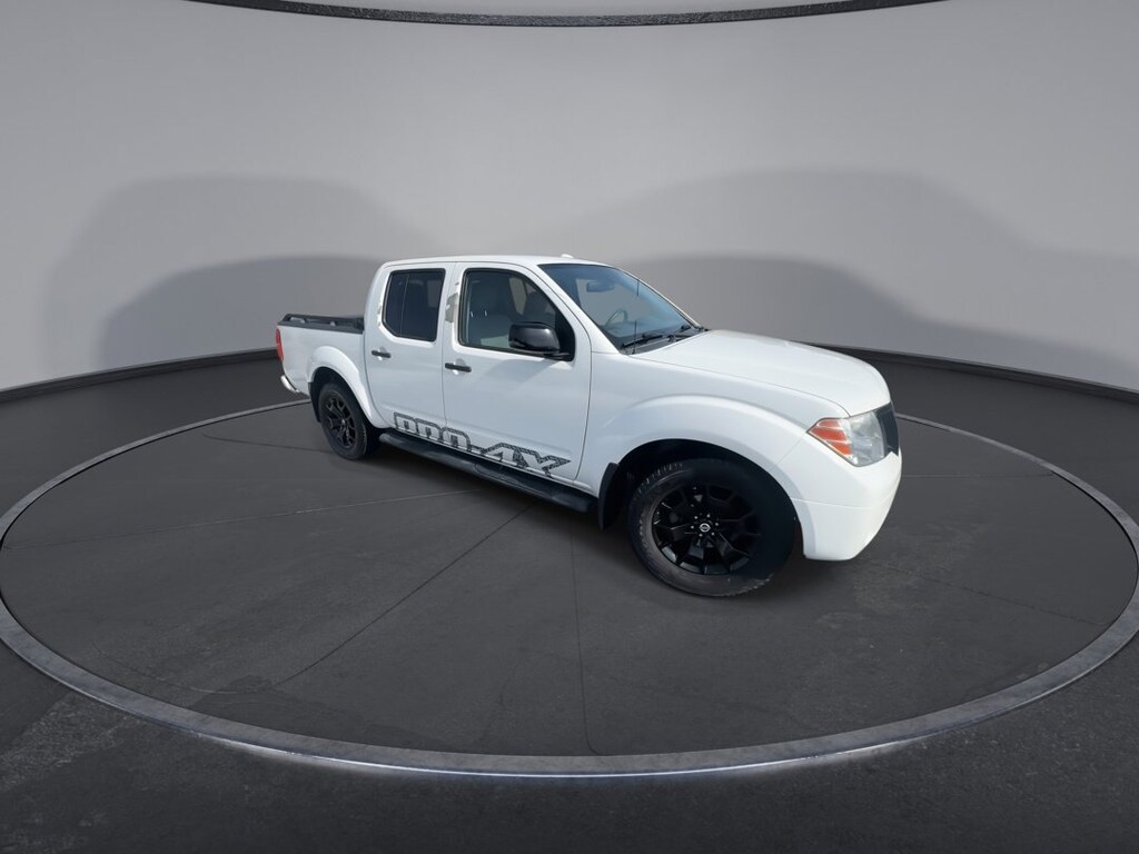 Used 2018 Nissan Frontier SV V6 Crew Cab 4x4 SV V6 Auto