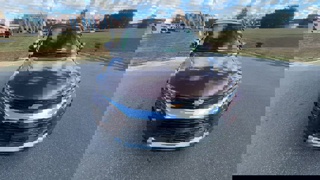 2023 Chevrolet Trailblazer LT photo 3