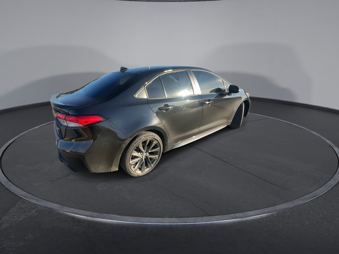 2024 Toyota Corolla SE photo 2