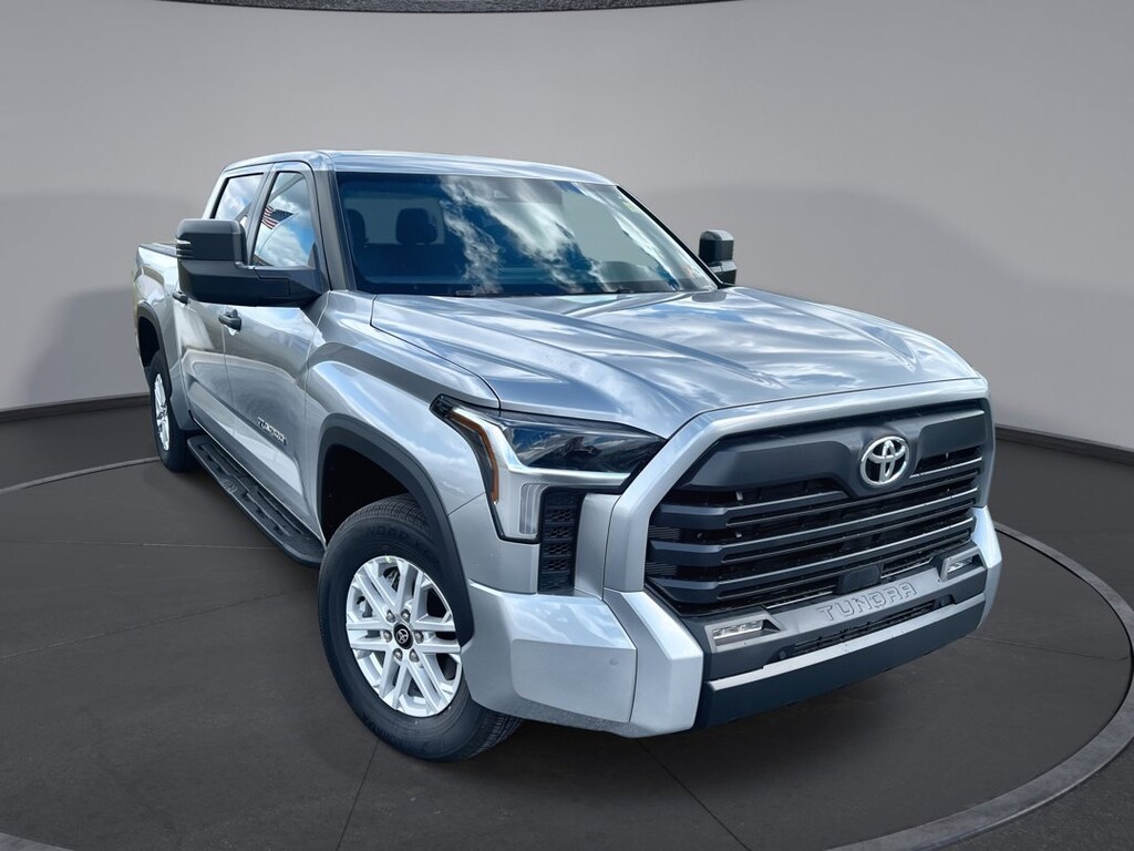 New 2026 Toyota Tundra 4WD SR5 SR5 CrewMax 5.5 Bed