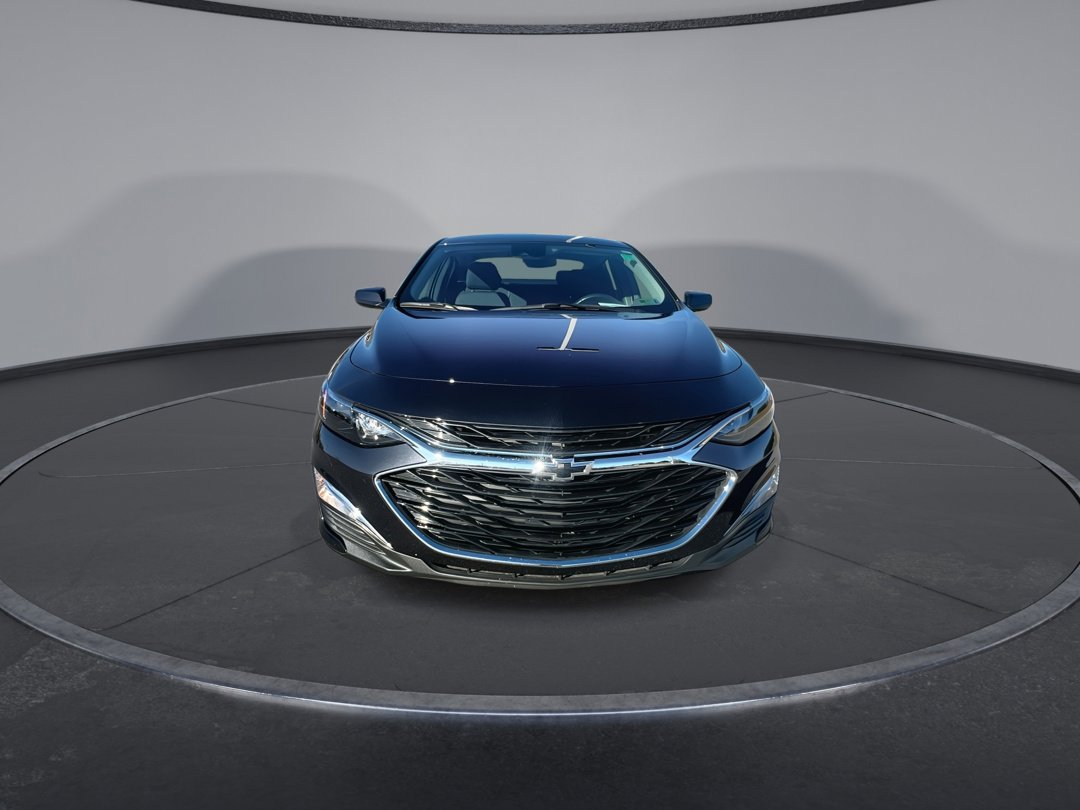 2022 Chevrolet Malibu RS photo 3