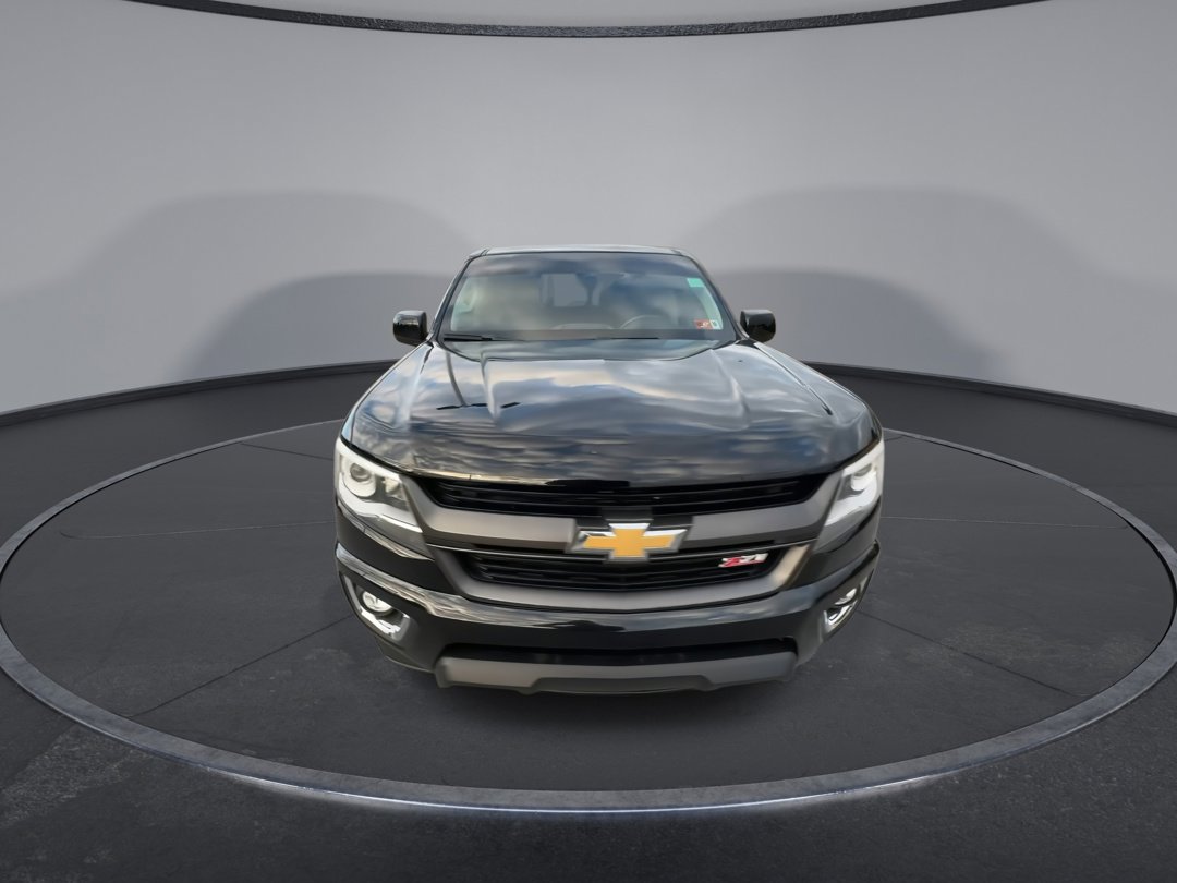 2017 Chevrolet Colorado Z71 photo 3