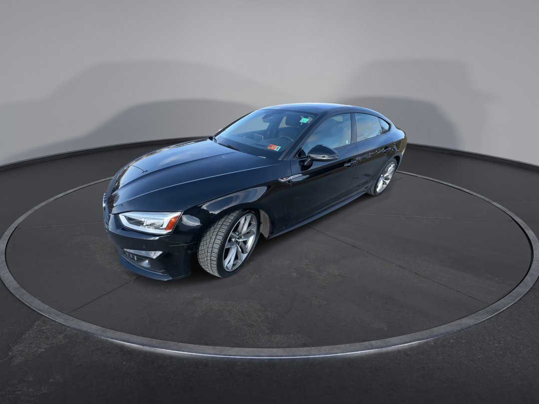 2019 Audi A5 Prestige 45 TFSI Quattro photo 4