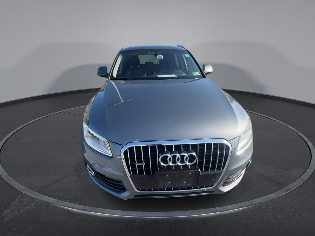 2017 Audi Q5 TFSI Premium photo 2