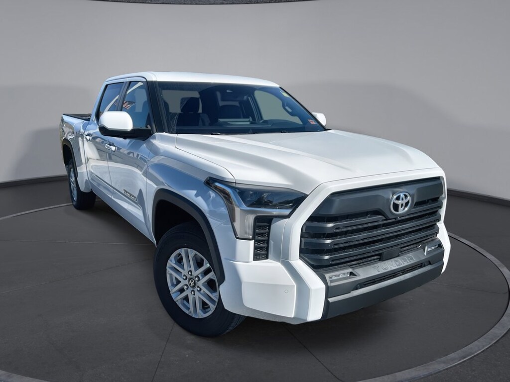 New 2026 Toyota Tundra 4WD SR5 SR5 CrewMax 6.5 Bed