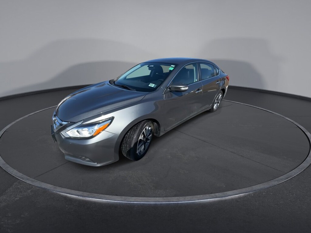 Used 2017 Nissan Altima 2.5 SL Sedan