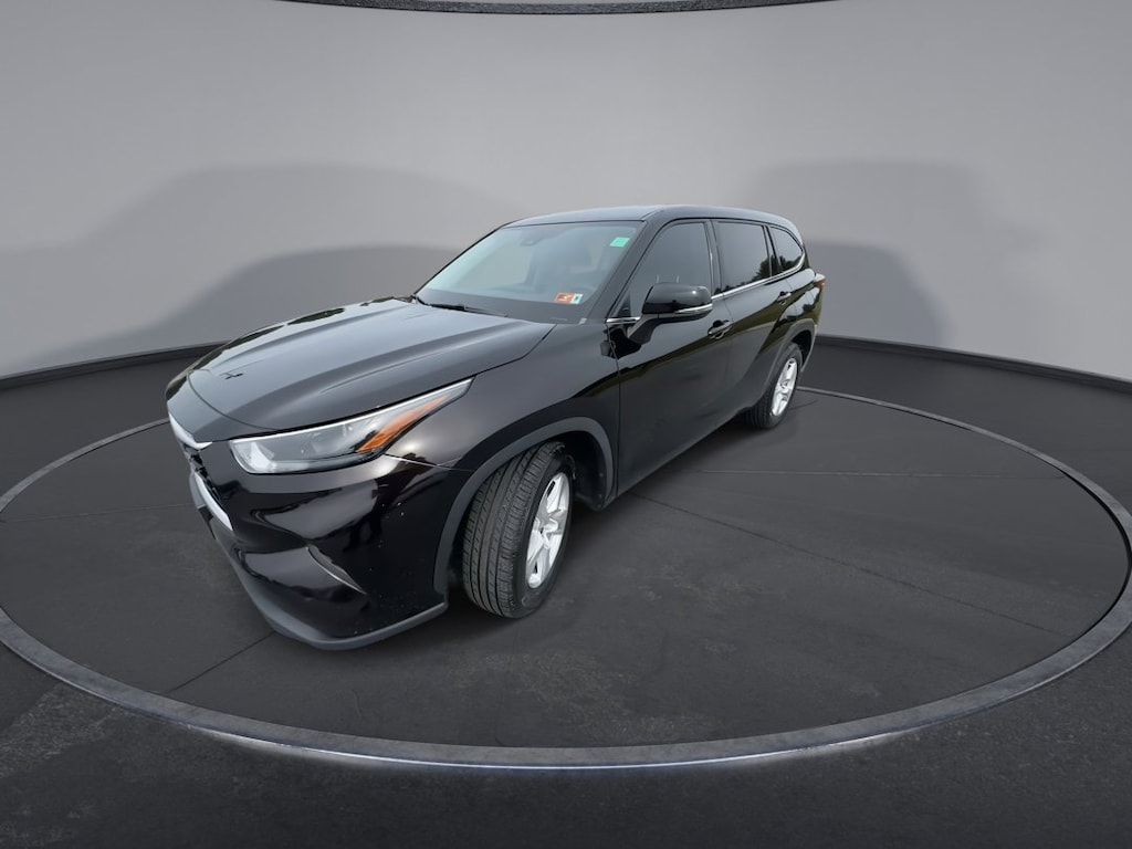 Certified 2022 Toyota Highlander L L FWD