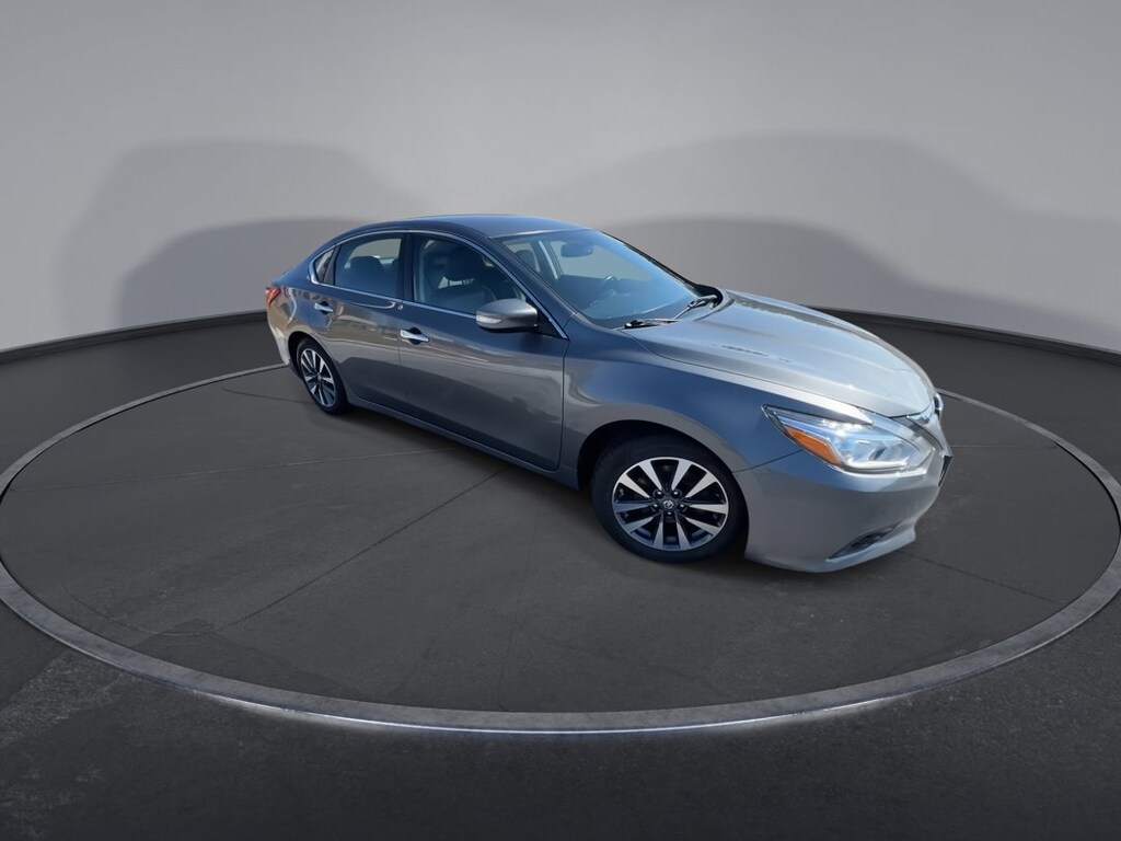 Used 2017 Nissan Altima 2.5 SL Sedan