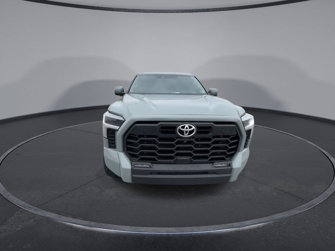 2024 Toyota Tundra SR5 CrewMax photo 3