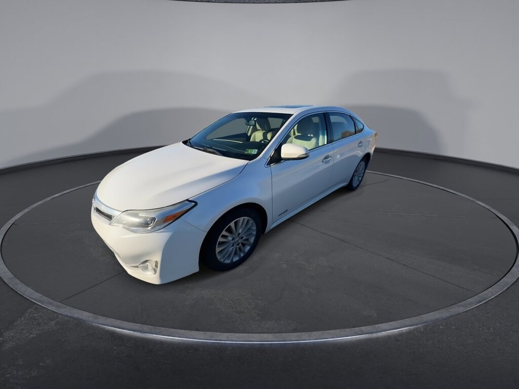 Used 2015 Toyota Avalon Hybrid XLE Touring Sedan