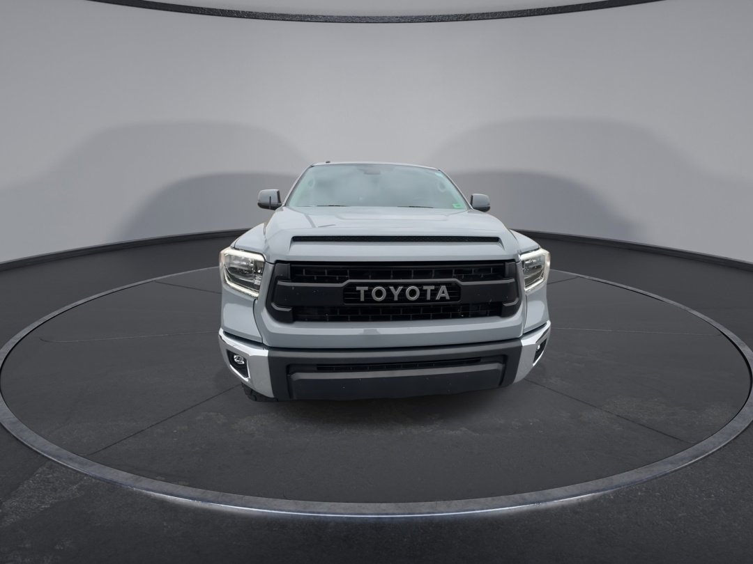 2018 Toyota Tundra Limited Double Cab photo 3