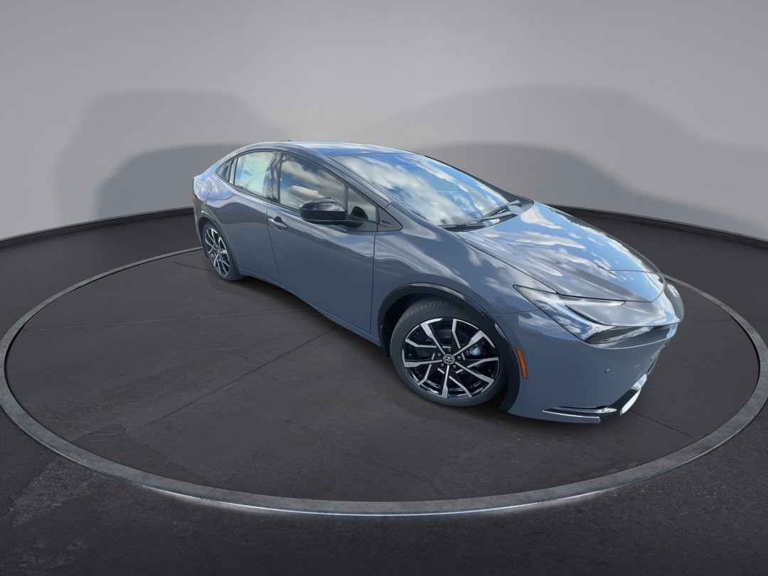 2026 Toyota Prius Plug-in Hybrid XSE photo 2