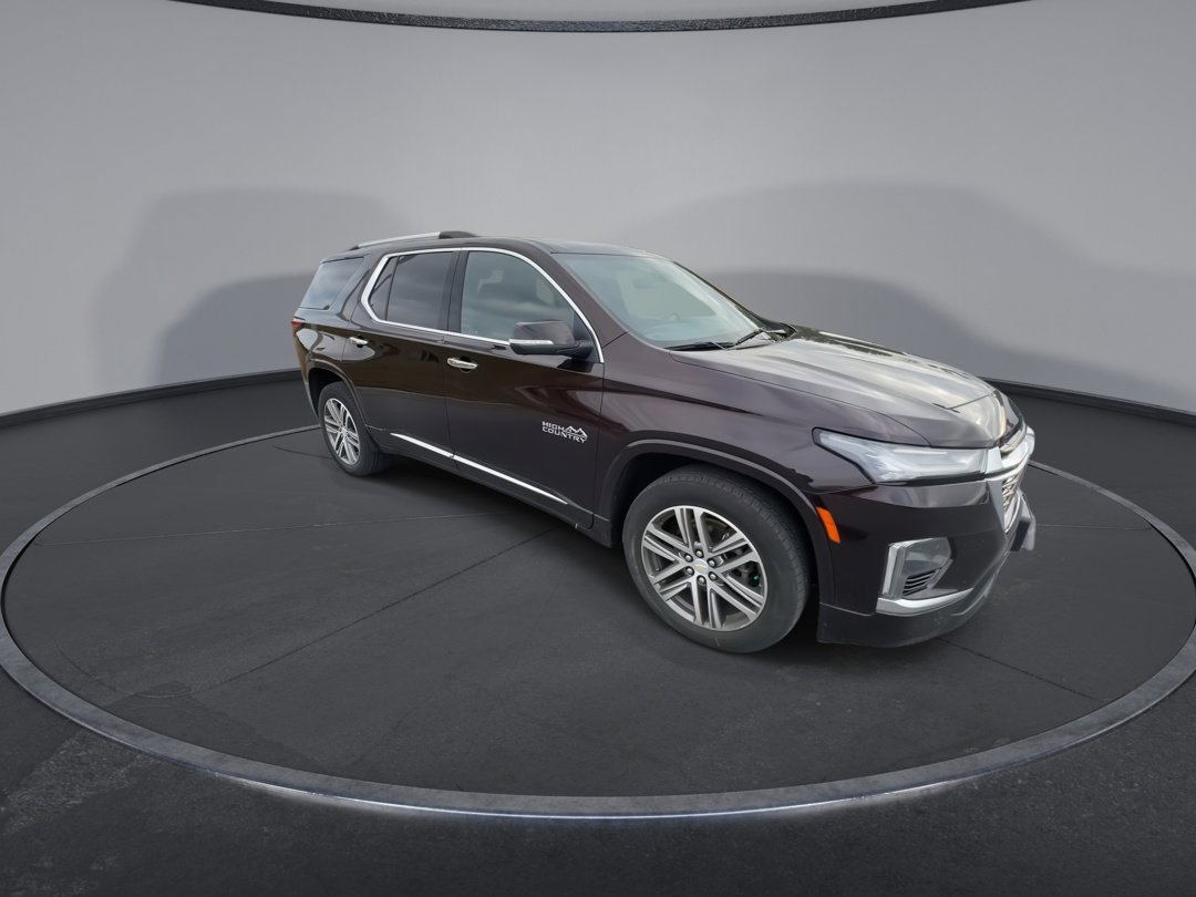 2023 Chevrolet Traverse High Country photo 2
