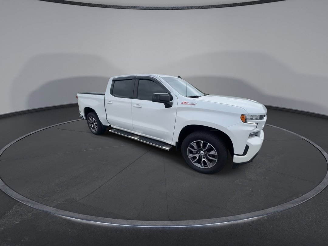 2022 Chevrolet Silverado 1500 RST photo 2
