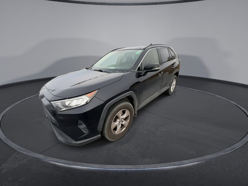Used 2019 Toyota RAV4 XLE XLE AWD