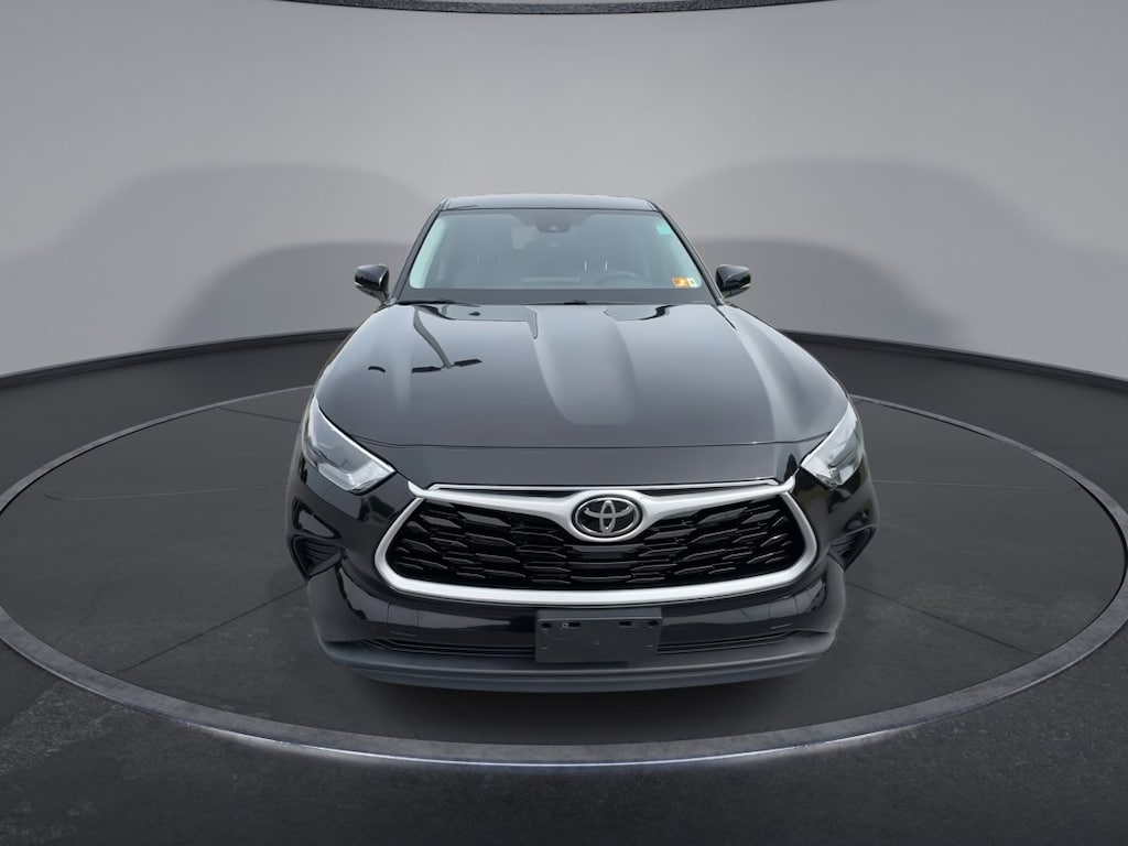 Certified 2022 Toyota Highlander L L FWD