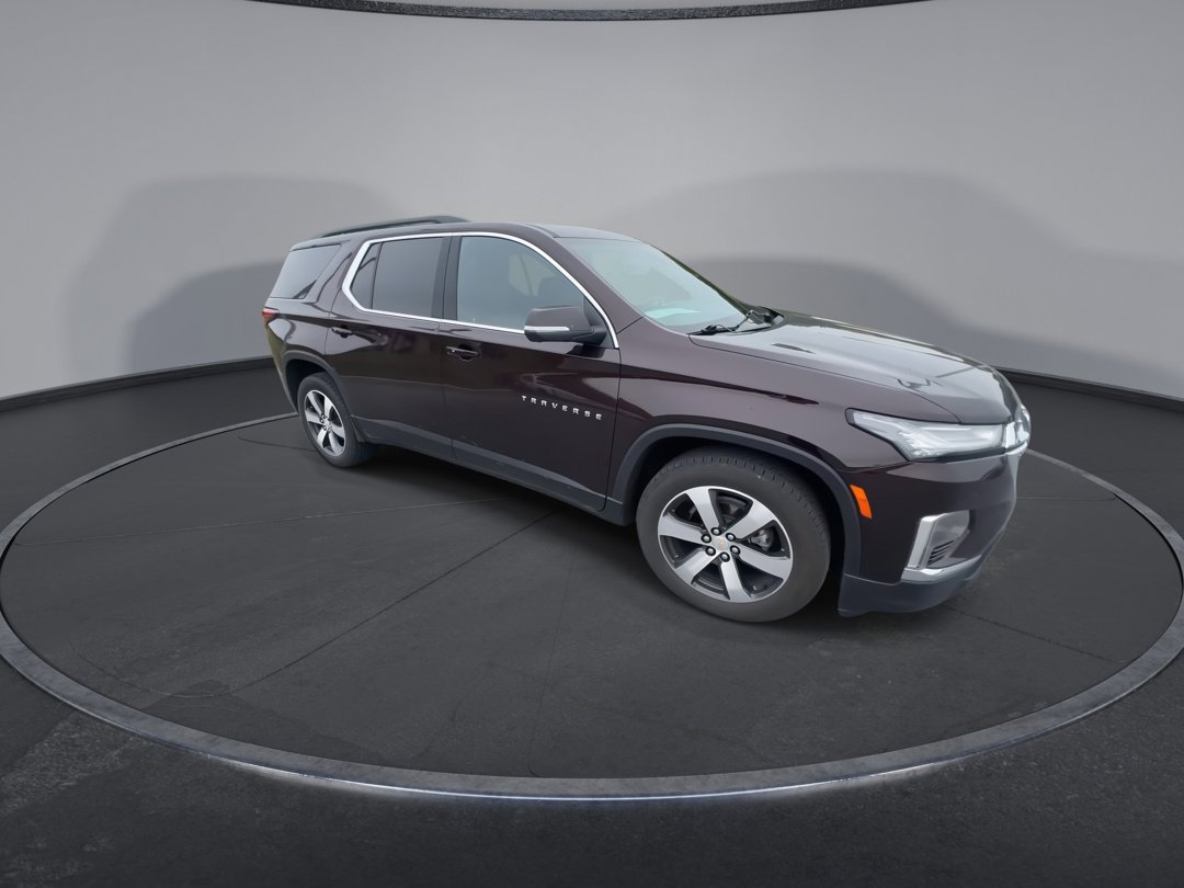 2023 Chevrolet Traverse Leather photo 2