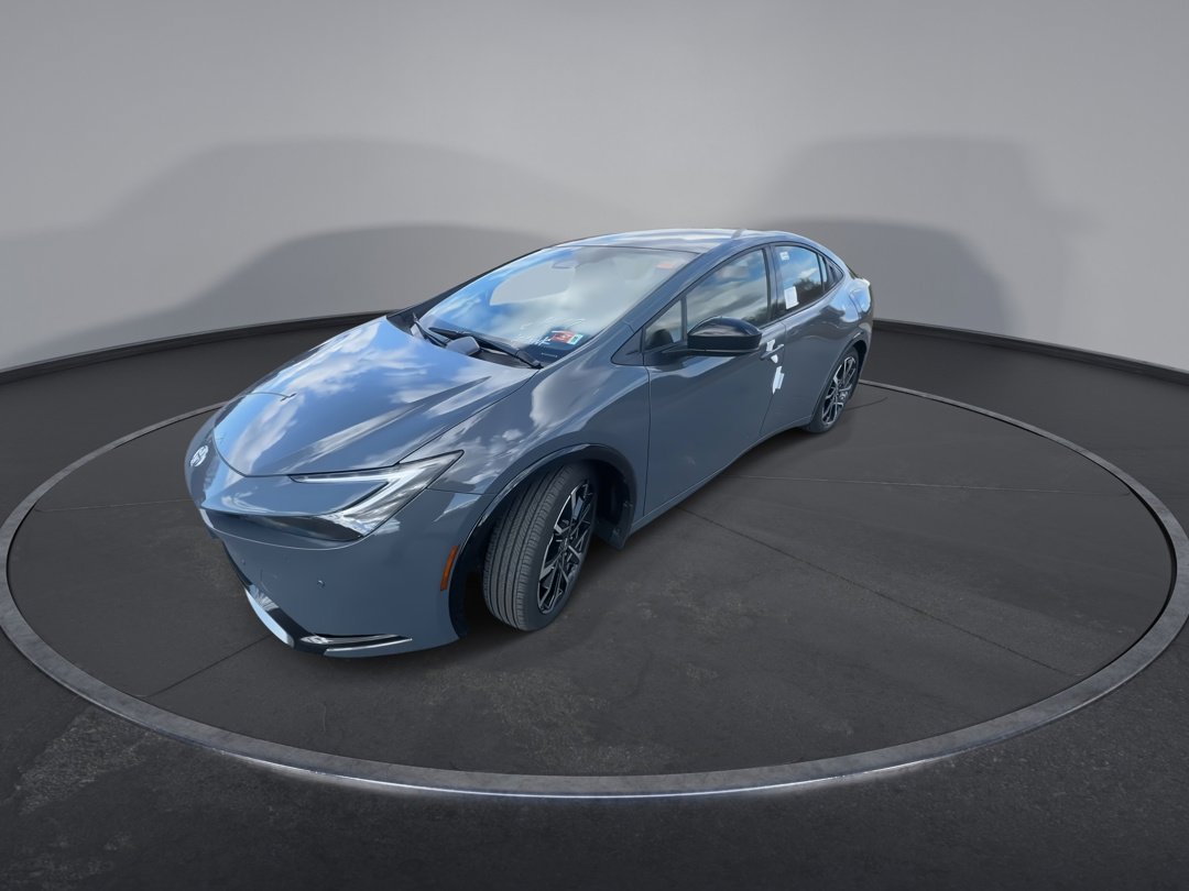 2026 Toyota Prius Plug-in Hybrid XSE photo 4