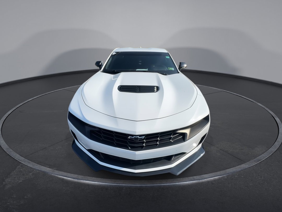 2022 Chevrolet Camaro LT1 photo 3