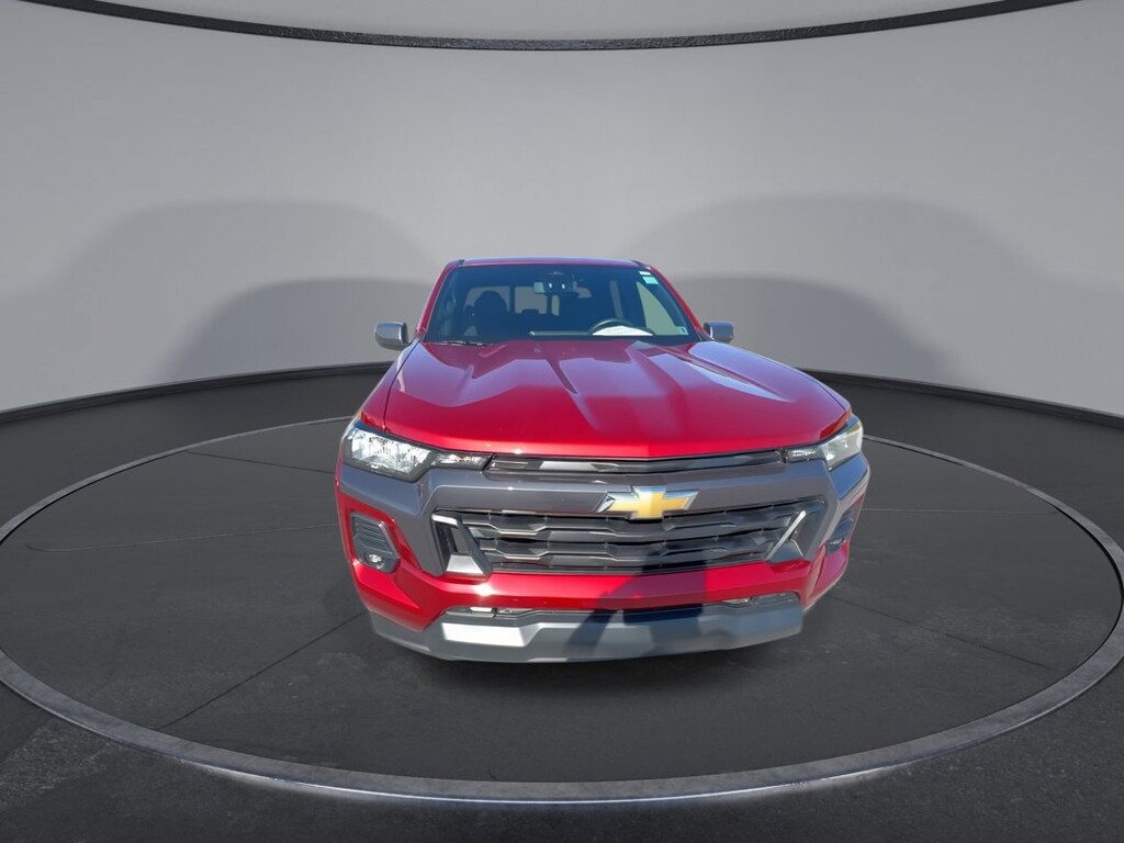Used 2024 Chevrolet Colorado 4WD LT 4WD Crew Cab LT