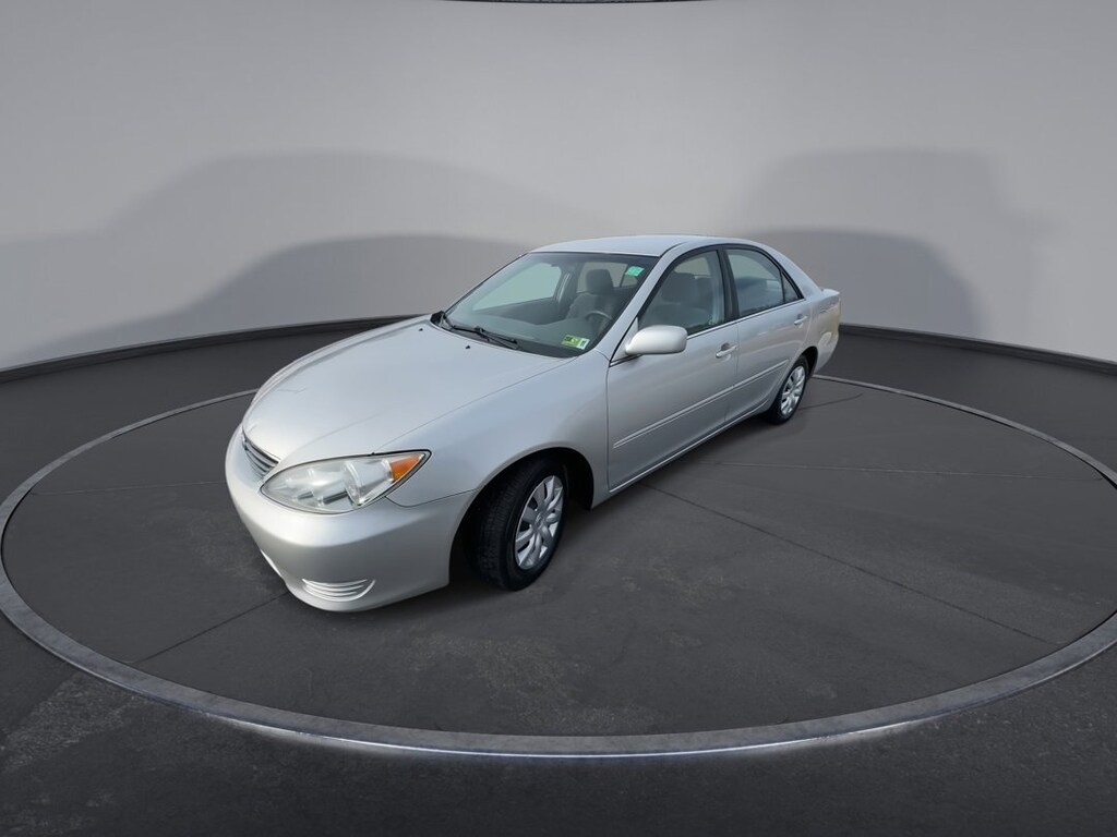 Used 2006 Toyota Camry LE Sedan