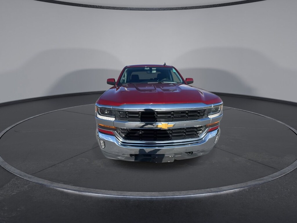Used 2018 Chevrolet Silverado 1500 LT 4WD Crew Cab 153.0 LT w/1LT