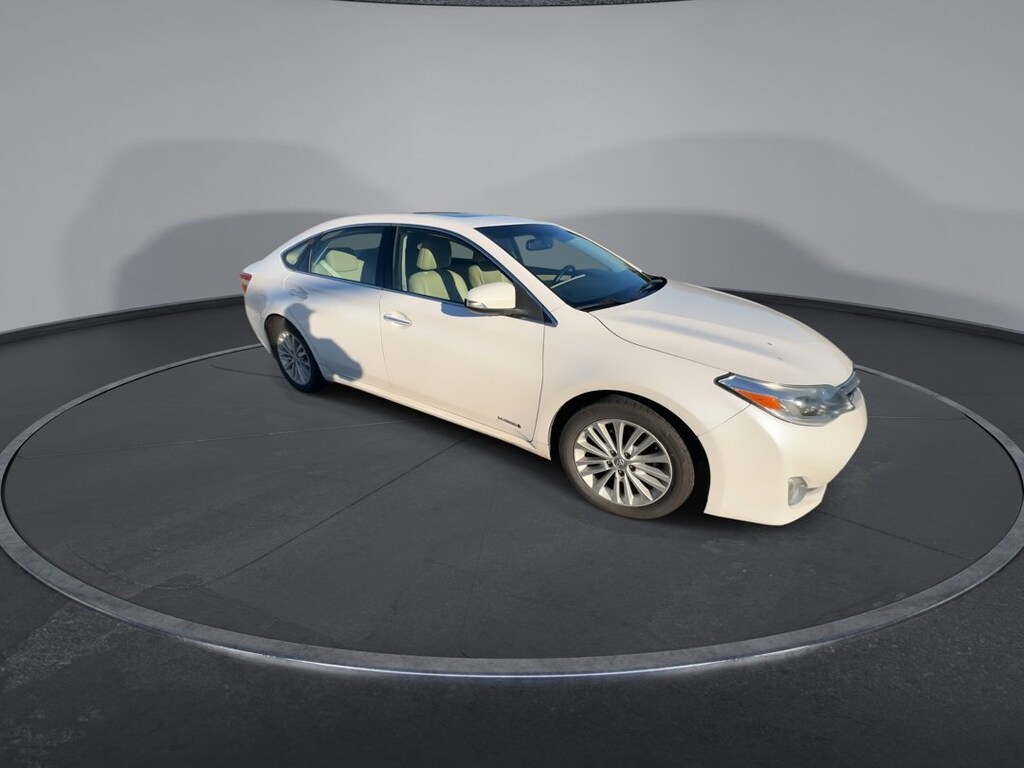 Used 2015 Toyota Avalon Hybrid XLE Touring Sedan