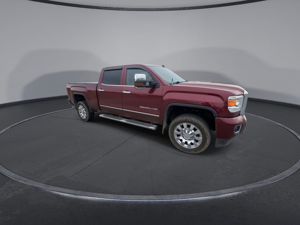 Used 2015 GMC Sierra 2500HD Available Wifi Denali 4WD Crew Cab 153.7 Denali