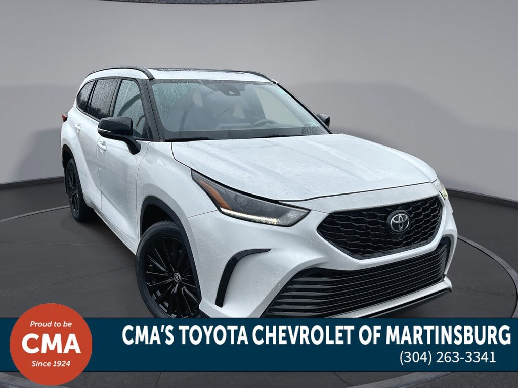 Used 2023 Toyota Highlander XSE XSE AWD