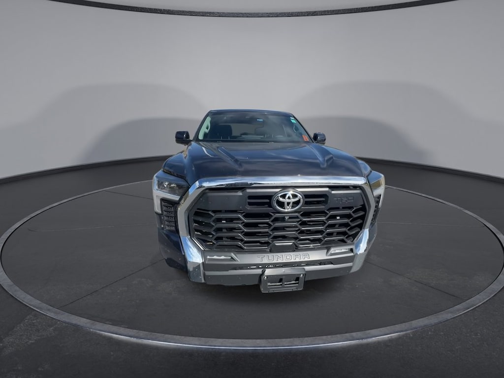 Used 2022 Toyota Tundra 4WD SR5 SR5 CrewMax 5.5 Bed