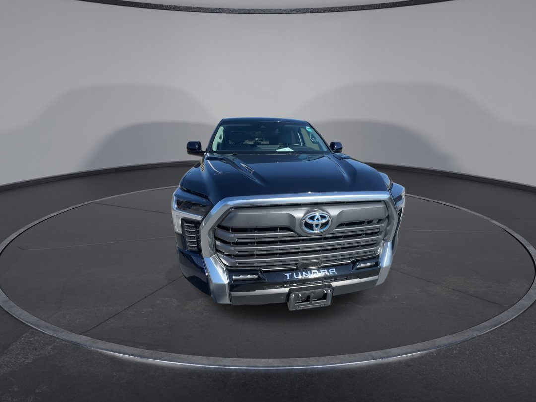 2023 Toyota Tundra Limited CrewMax photo 3