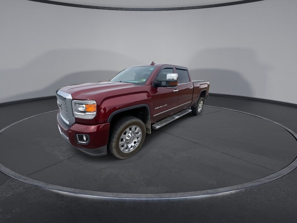 Used 2015 GMC Sierra 2500HD Available Wifi Denali 4WD Crew Cab 153.7 Denali
