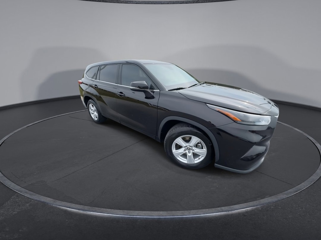 Certified 2022 Toyota Highlander L L FWD